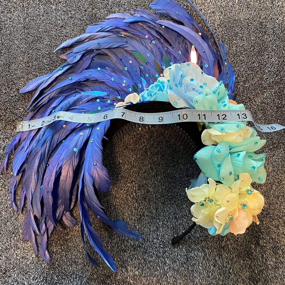 Blue Feather and Floral Headpiece Fascinator - Picture 8 of 9